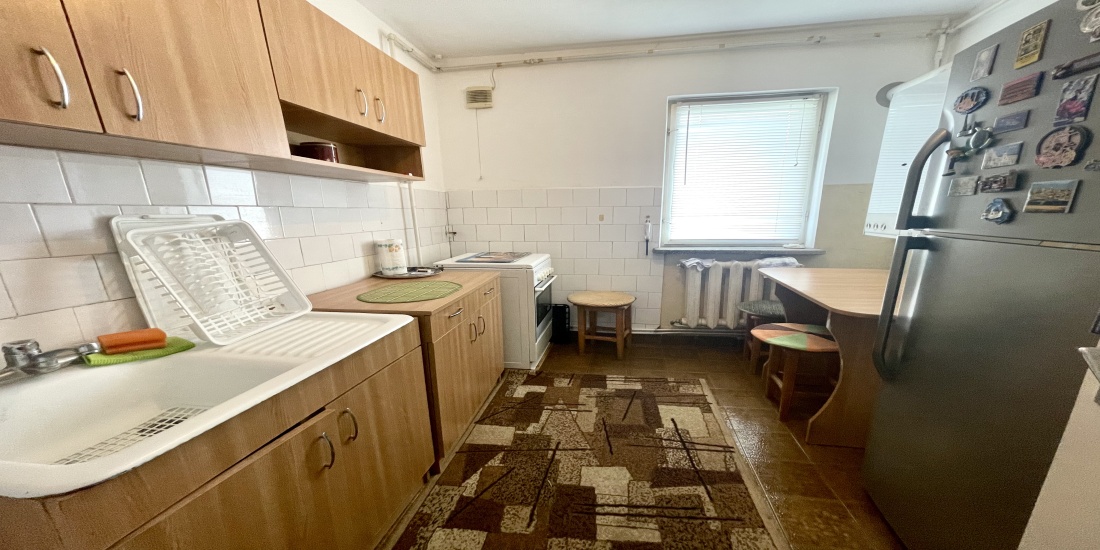 Apartament 4 camere de vanzare, vanzare apartament bacau, vânzări orizont, vânzări apartamente