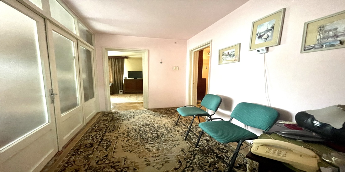 Apartament 4 camere de vanzare, vanzare apartament bacau, vânzări orizont, vânzări apartamente
