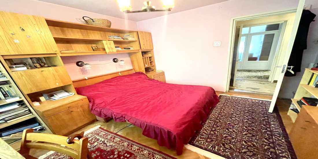 Apartament 4 camere de vanzare, vanzare apartament bacau, vânzări orizont, vânzări apartamente