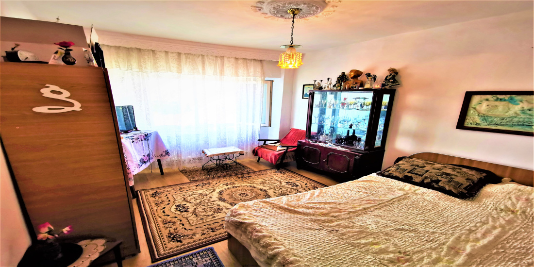 Address not available!, 3 Bedrooms Bedrooms, 3 Camere Camere,Apartament 3 camere,Vanzare,1956