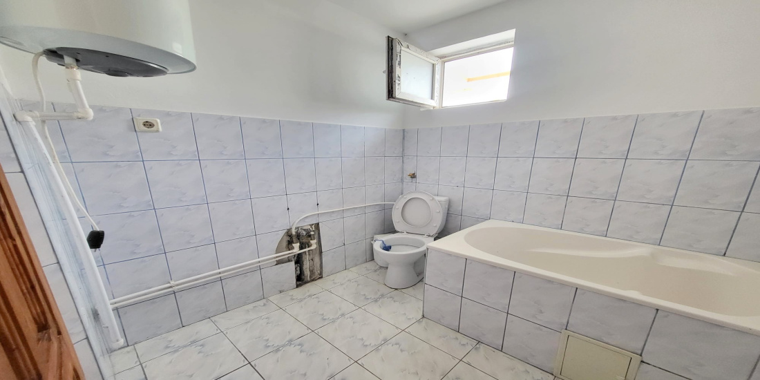 Letea, 3 Bedrooms Bedrooms, 3 Camere Camere,Case/Vile,Vanzare,1989