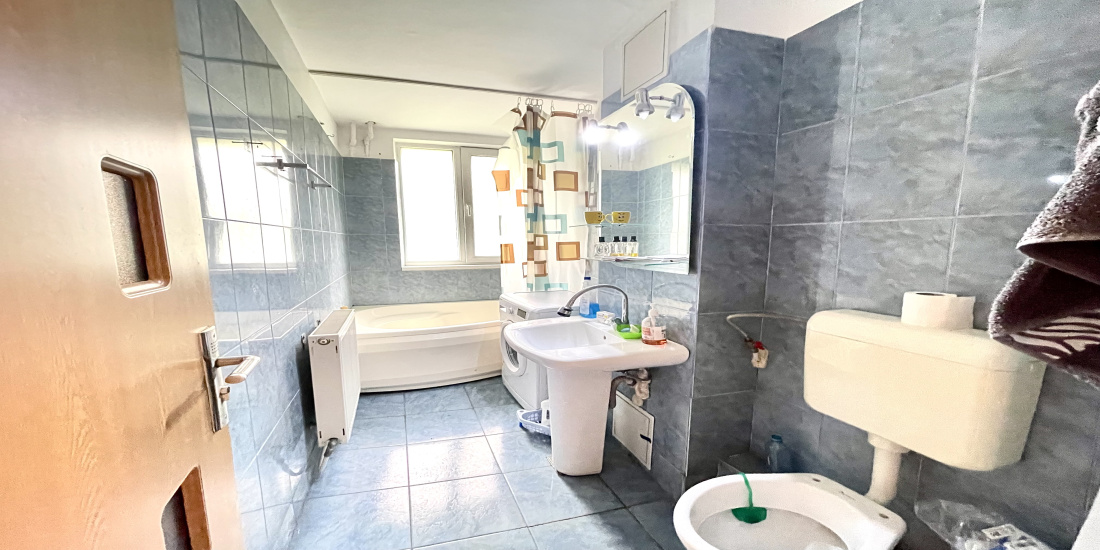 Apartament de vanzare, apartament cu 2 camere decomandate, apartament bacau, apartament renovat