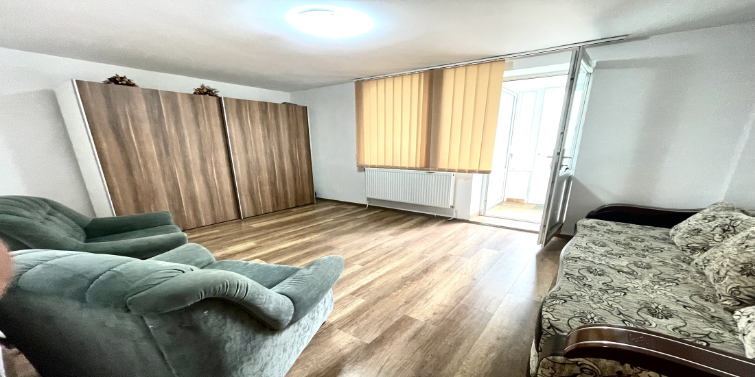 Apartament de vanzare, apartament cu 2 camere decomandate, apartament bacau, apartament renovat