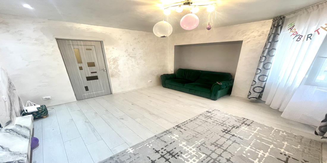 Garsoniera de vanzare