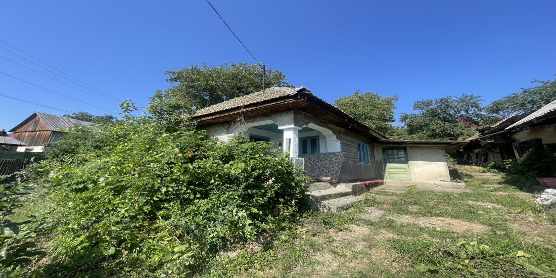 Casa de vanzare , casa Faraoani 