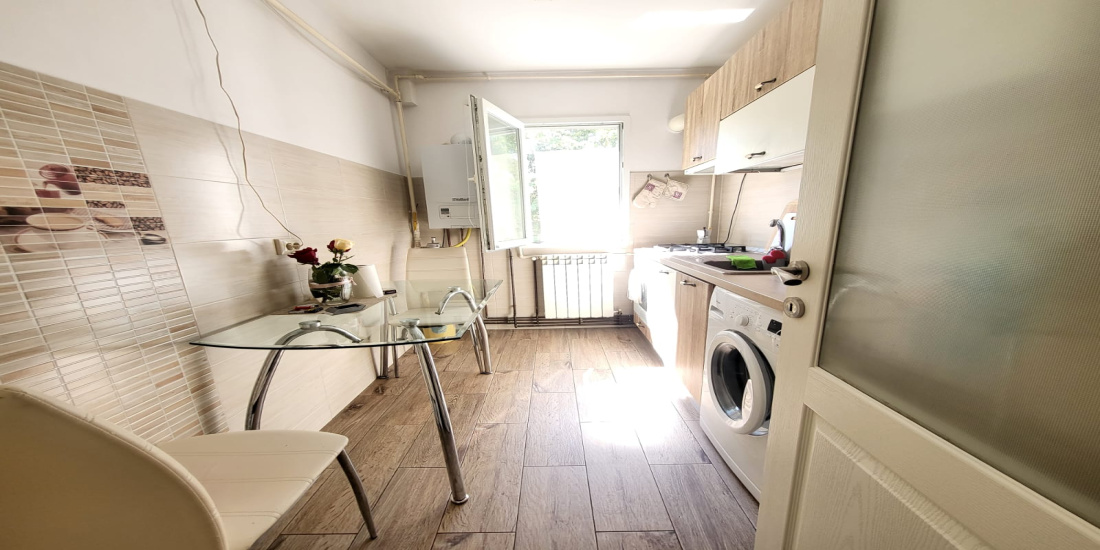 Centru, 2 Bedrooms Bedrooms, 2 Camere Camere,Apartament 2 camere,Vanzare,2112