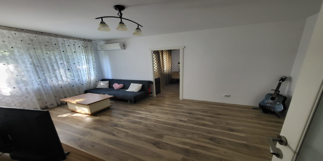 Centru, 2 Bedrooms Bedrooms, 2 Camere Camere,Apartament 2 camere,Vanzare,2112