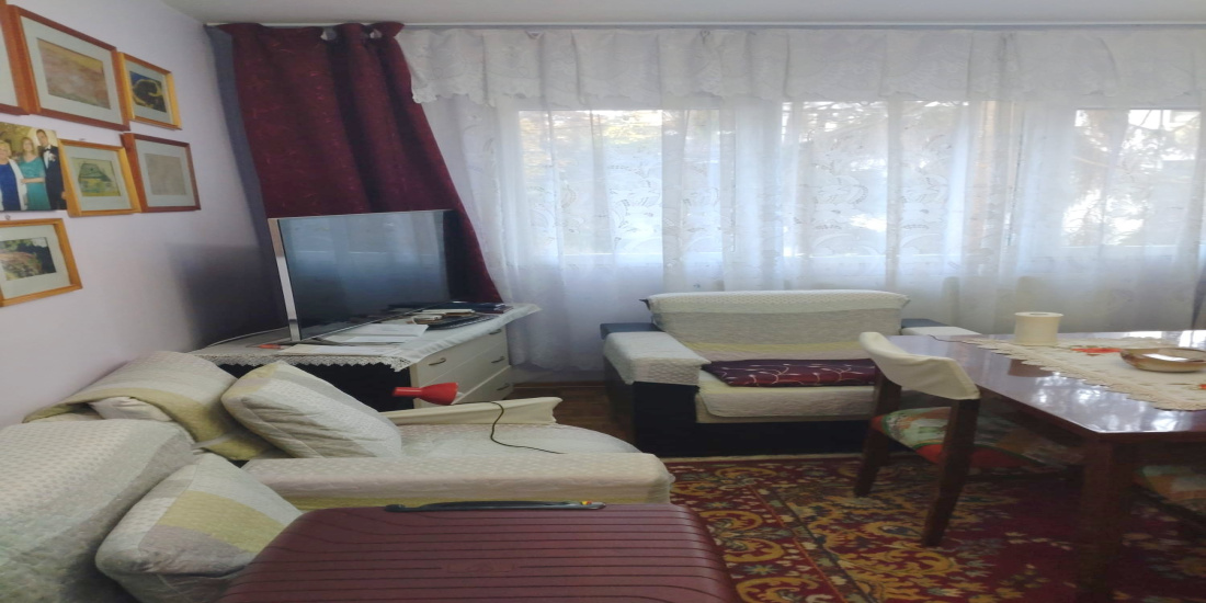 Centru, 3 Bedrooms Bedrooms, 3 Camere Camere,Apartament 3 camere,Vanzare,2115