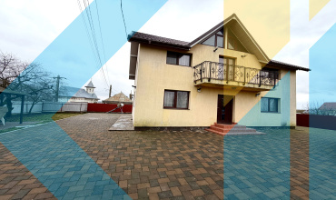 Vila de vânzare, casa de vânzare, vilă mobilată și utilată, vilă Bacău, case bacau