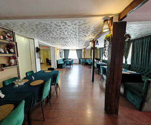 Gara, 8 Camere Camere,Spatii comerciale,Vanzare,2160