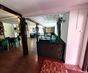 Gara, 8 Camere Camere,Spatii comerciale,Vanzare,2160