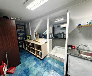 Gara, 8 Camere Camere,Spatii comerciale,Vanzare,2160
