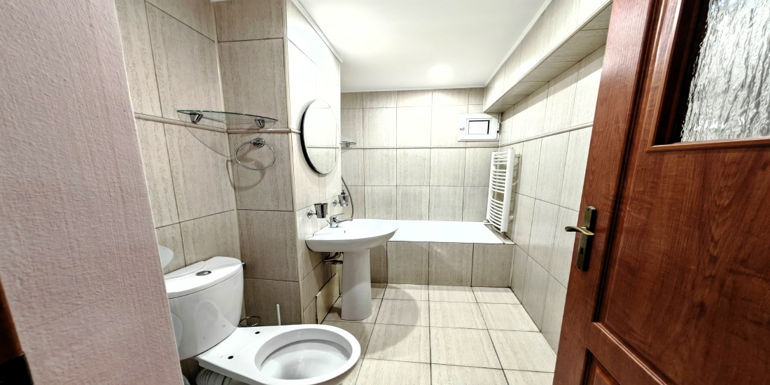 Ultracentral, 3 Bedrooms Bedrooms, 3 Camere Camere,Apartament 3 camere,Vanzare,2161