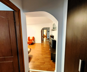 Ultracentral, 3 Bedrooms Bedrooms, 3 Camere Camere,Apartament 3 camere,Vanzare,2161
