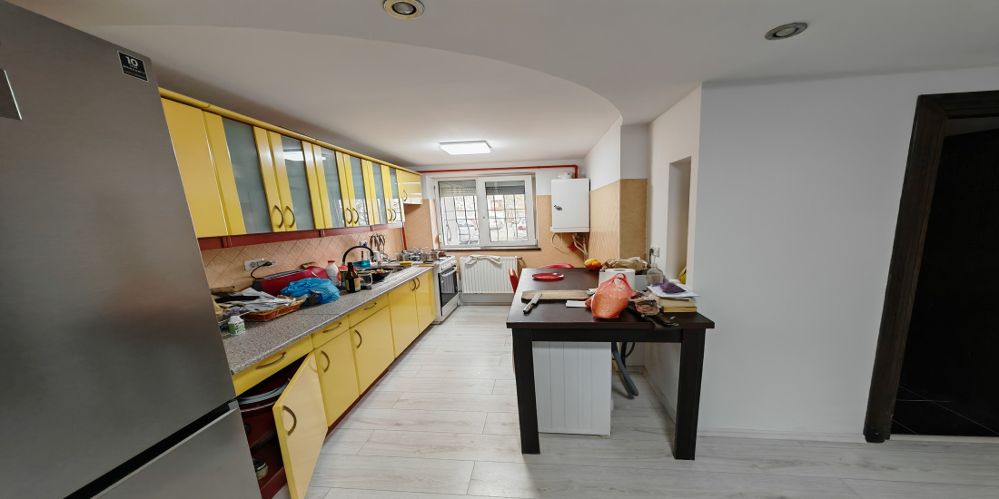Ultracentral, 2 Bedrooms Bedrooms, 2 Camere Camere,Apartament 2 camere,Vanzare,2166