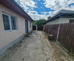 Bacau, 6 Bedrooms Bedrooms, ,Case/Vile,Vanzare,2167