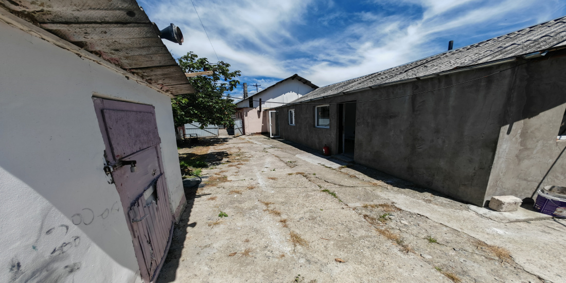 Bacau, 6 Bedrooms Bedrooms, ,Case/Vile,Vanzare,2167