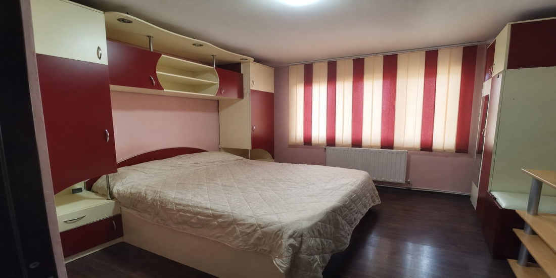 Cornisa, ,Apartament 3 camere,Vanzare,2179