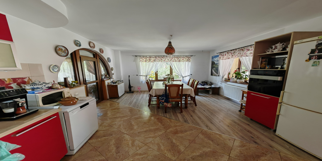 Serbanesti, 6 Bedrooms Bedrooms, 5 Camere Camere,Case/Vile,Vanzare,2201