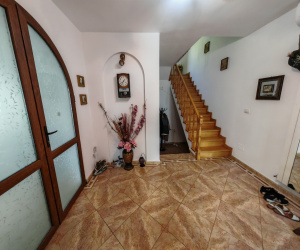 Serbanesti, 6 Bedrooms Bedrooms, 5 Camere Camere,Case/Vile,Vanzare,2201