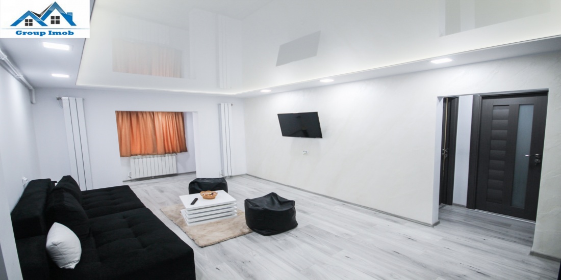 Apartament de lux, apartament de vanzare, apartament 3 camere, apartament mobilat si utilat, apartamente 3 camere Bacau, apartament Nord, apartament bacau