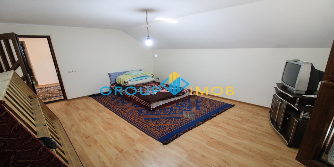 Vila de vanzare, vila sascut, vanzari vile bacau, vila pincesti, imobiliare bacau, casa de vanzare, vanzari case bacau