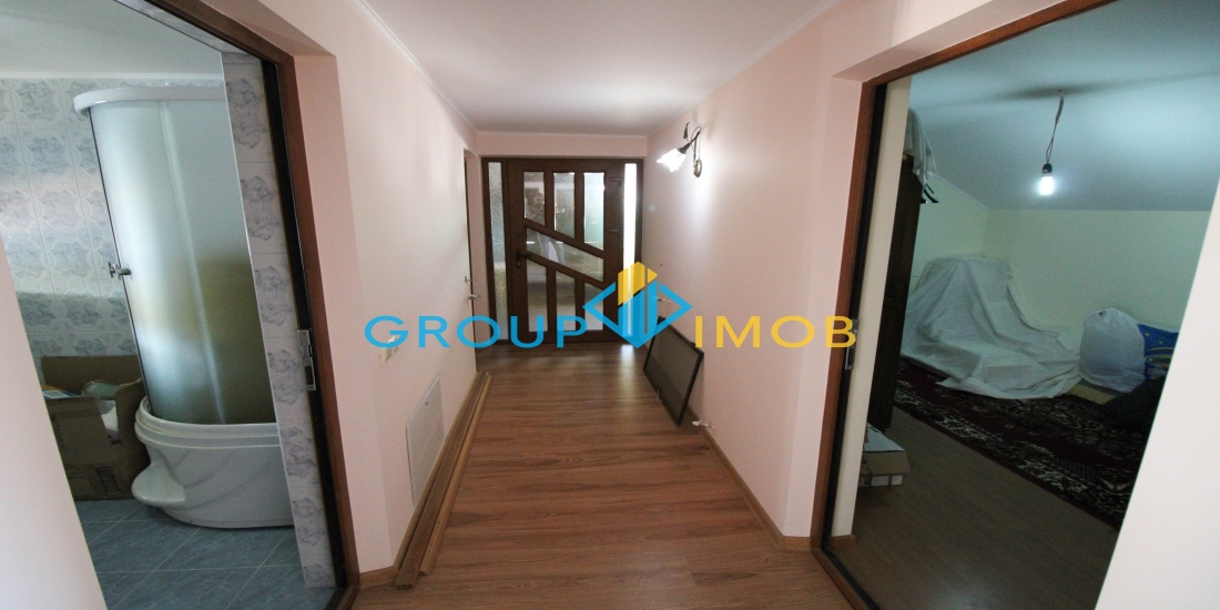 Vila de vanzare, vila sascut, vanzari vile bacau, vila pincesti, imobiliare bacau, casa de vanzare, vanzari case bacau