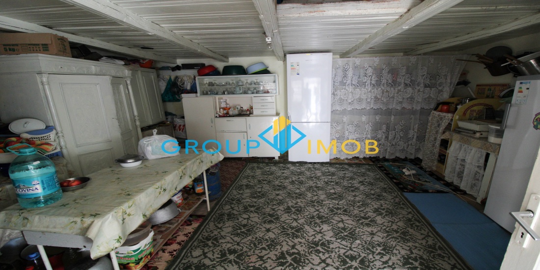 Vila de vanzare, vila sascut, vanzari vile bacau, vila pincesti, imobiliare bacau, casa de vanzare, vanzari case bacau