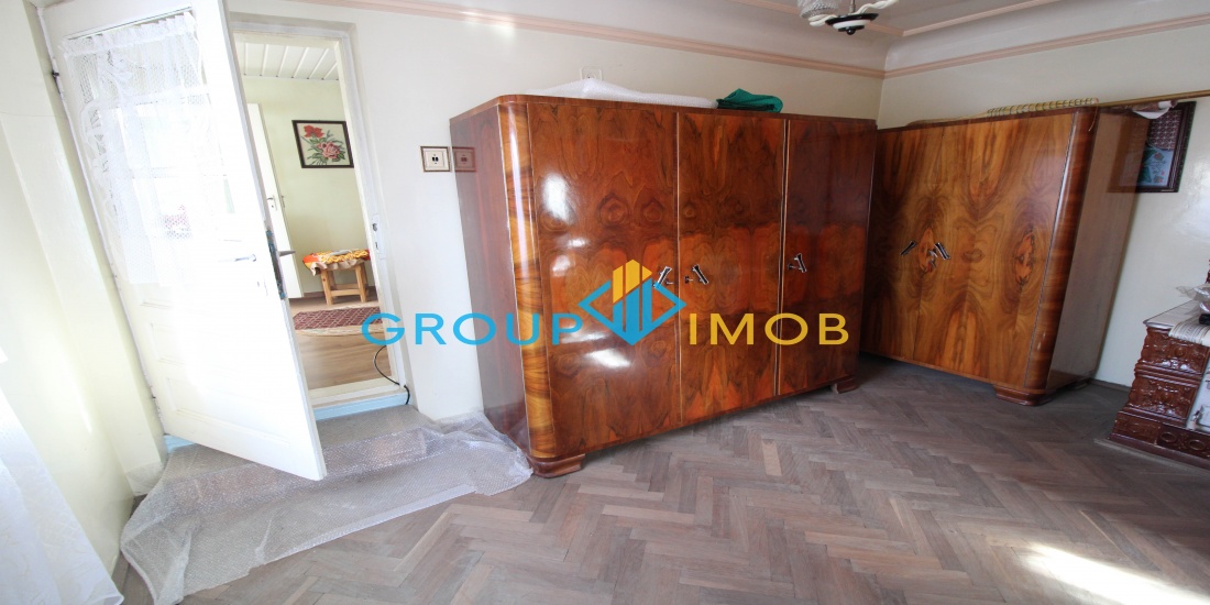 Vila de vanzare, vila sascut, vanzari vile bacau, vila pincesti, imobiliare bacau, casa de vanzare, vanzari case bacau