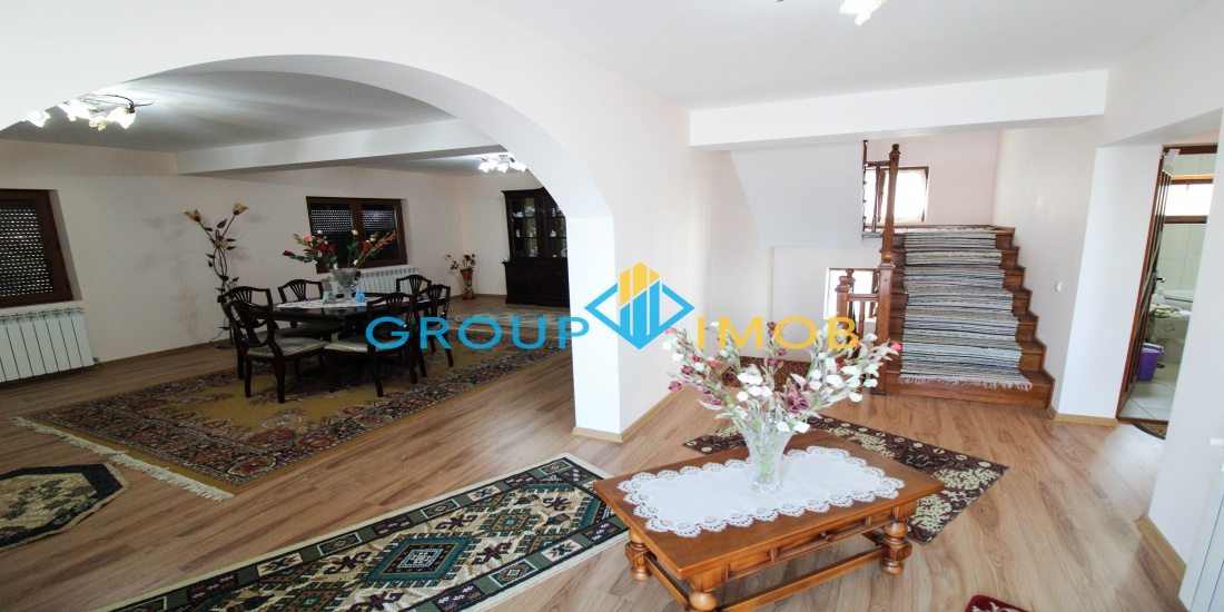 Vila de vanzare, vila sascut, vanzari vile bacau, vila pincesti, imobiliare bacau, casa de vanzare, vanzari case bacau