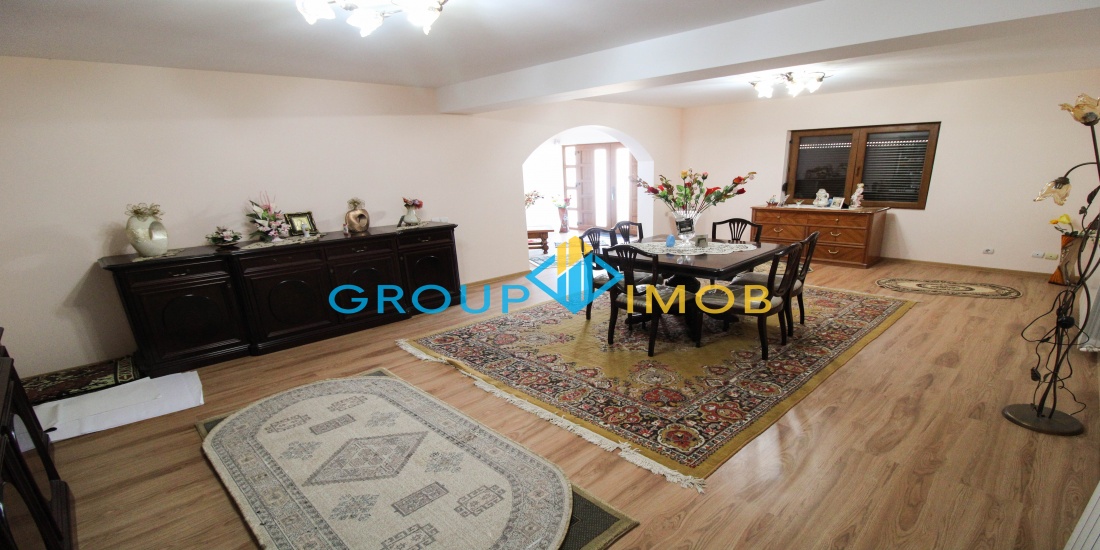 Vila de vanzare, vila sascut, vanzari vile bacau, vila pincesti, imobiliare bacau, casa de vanzare, vanzari case bacau