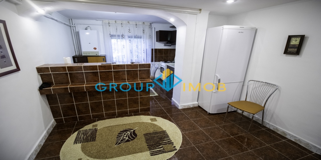 Apartament cu 3 camere, inchiriere apartament bacau, chirie bacau, apartament lux, apartament mobilat si utilat.