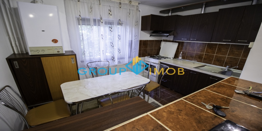 Apartament cu 3 camere, inchiriere apartament bacau, chirie bacau, apartament lux, apartament mobilat si utilat.