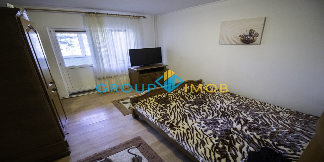 Apartament cu 3 camere, inchiriere apartament bacau, chirie bacau, apartament lux, apartament mobilat si utilat.