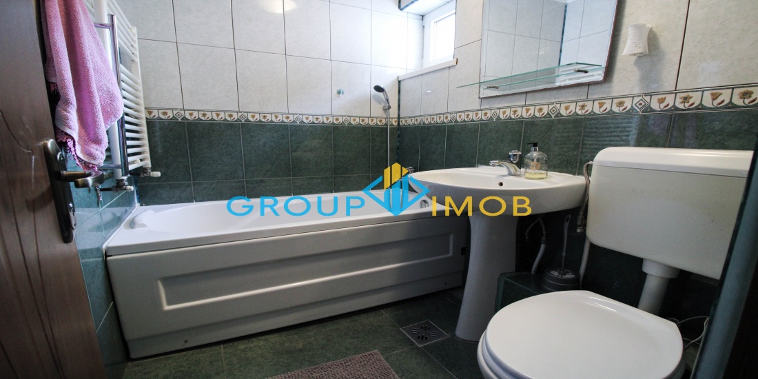 Apartament 3 camere de inchiriat, inchiriere apartament 3 camere bacau, chirie apartament, imobiliare bacau