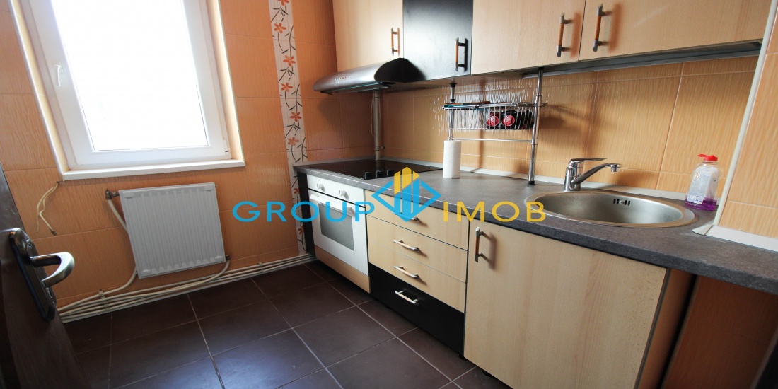 Apartament 3 camere de inchiriat, inchiriere apartament 3 camere bacau, chirie apartament, imobiliare bacau