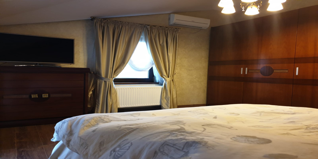 Serbanesti, 4 Bedrooms Bedrooms, 3 Camere Camere,Case/Vile,Vanzare,1609