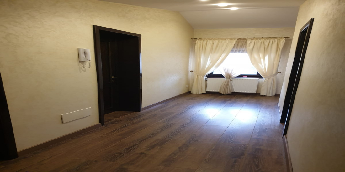 Serbanesti, 4 Bedrooms Bedrooms, 3 Camere Camere,Case/Vile,Vanzare,1609