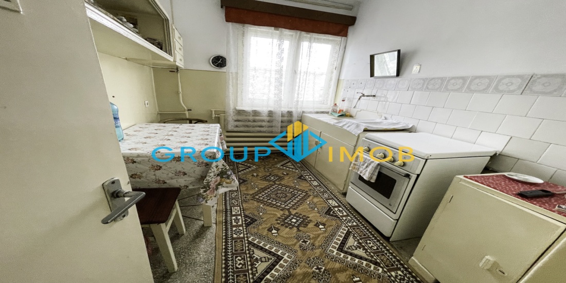 apartament 2 camere, vanzari apartamente bacau, apartament decomandat, apartament ulrtracentral